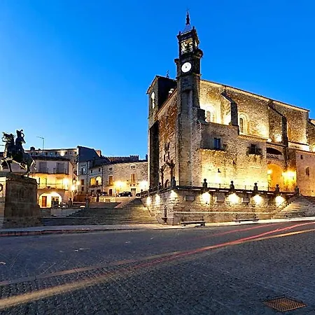 Eurostars Palacio De Santa Marta Trujillo