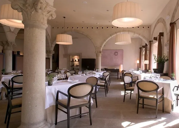 Eurostars Palacio De Santa Marta 4*