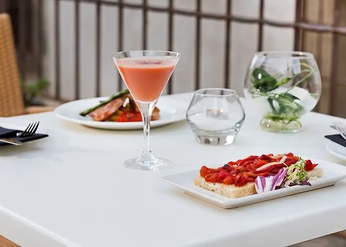 Eurostars Palacio De Santa Marta Szálloda