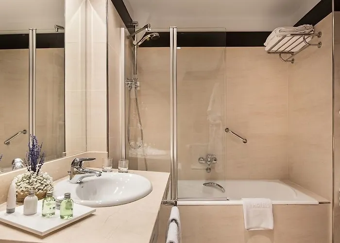 Eurostars Palacio De Santa Marta Hotel 4*